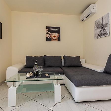 Domagoj D&D, Baska Apartment Exterior photo